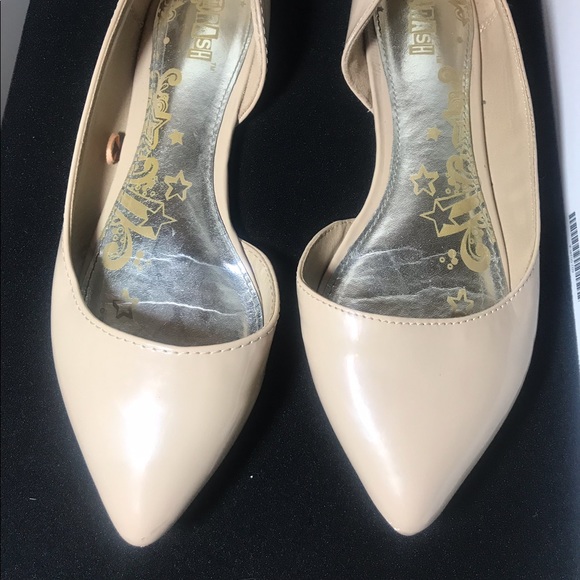 Cream flats - Picture 2 of 3